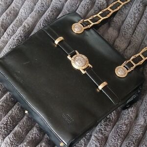 Gianni Versace Vintage Elegant Black Shoulder Bag with Gold Accents